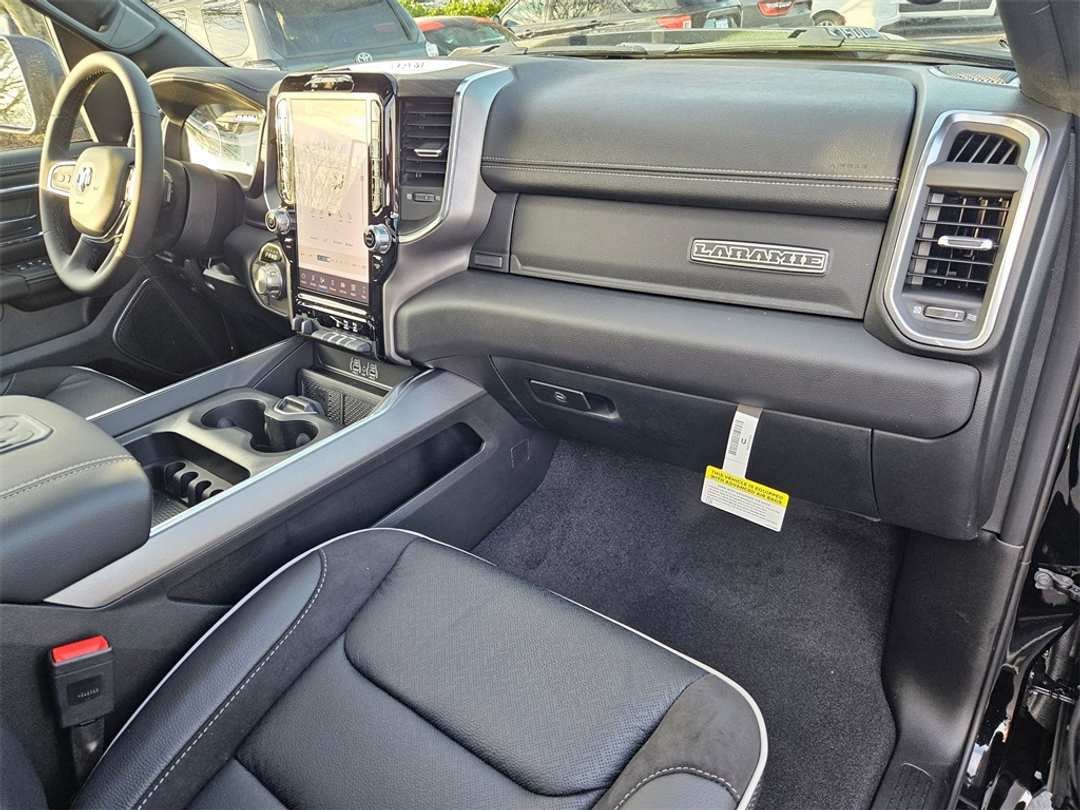 2026 Ram 1500 Laramie - Image 39