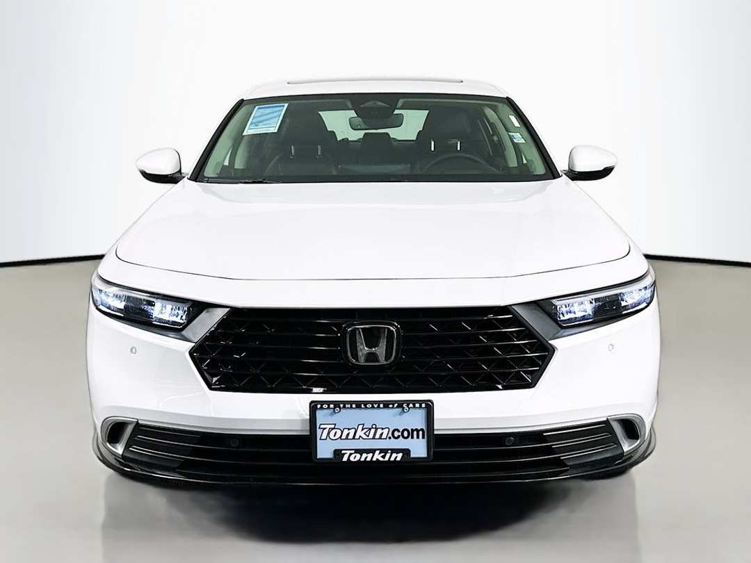 2026 Honda Accord Touring - Image 2
