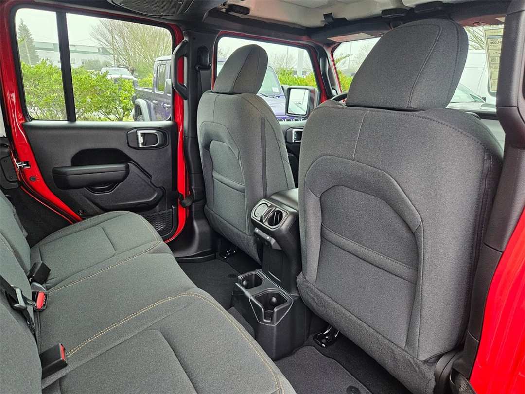 2026 Jeep Wrangler Sport - Image 30