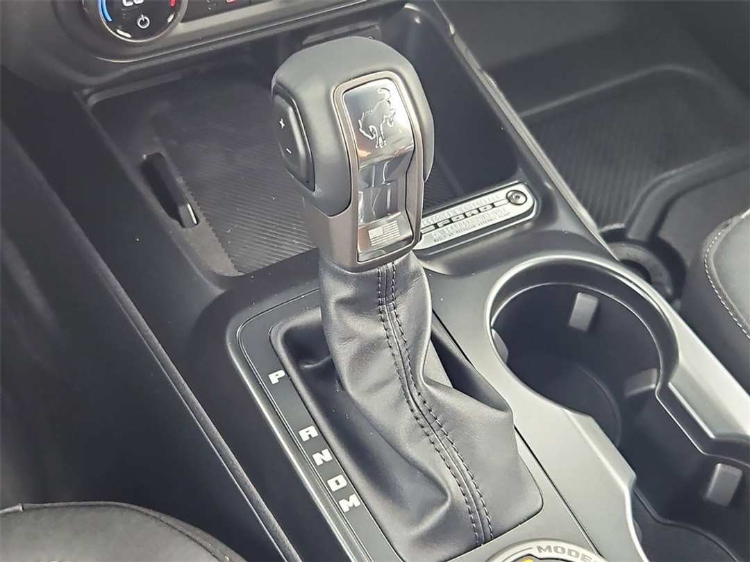 2025 Ford Bronco Big Bend - Image 17