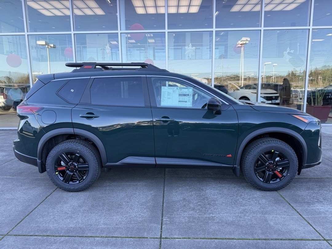 2026 Nissan Rogue Rock Creek - Image 8