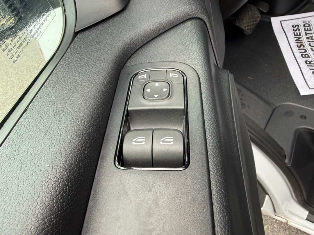 2025 Mercedes-Benz Sprinter 4500 Extended Cargo 170 in. WB - Image 27