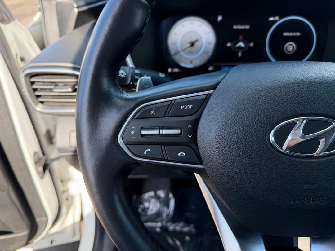 2023 Hyundai Santa Fe Limited - Image 20