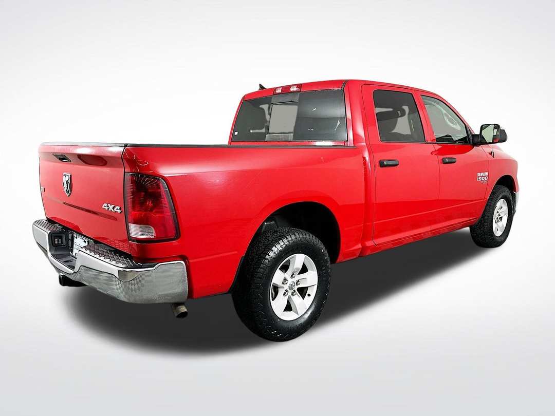 2023 Ram 1500 Classic SLT - Image 8