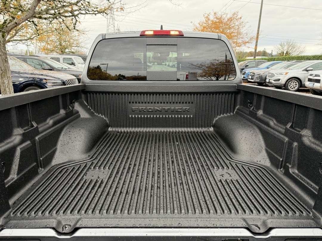 2026 Nissan Frontier PRO4X - Image 10