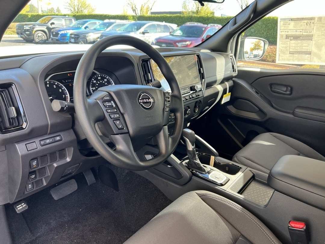 2026 Nissan Frontier SV - Image 14