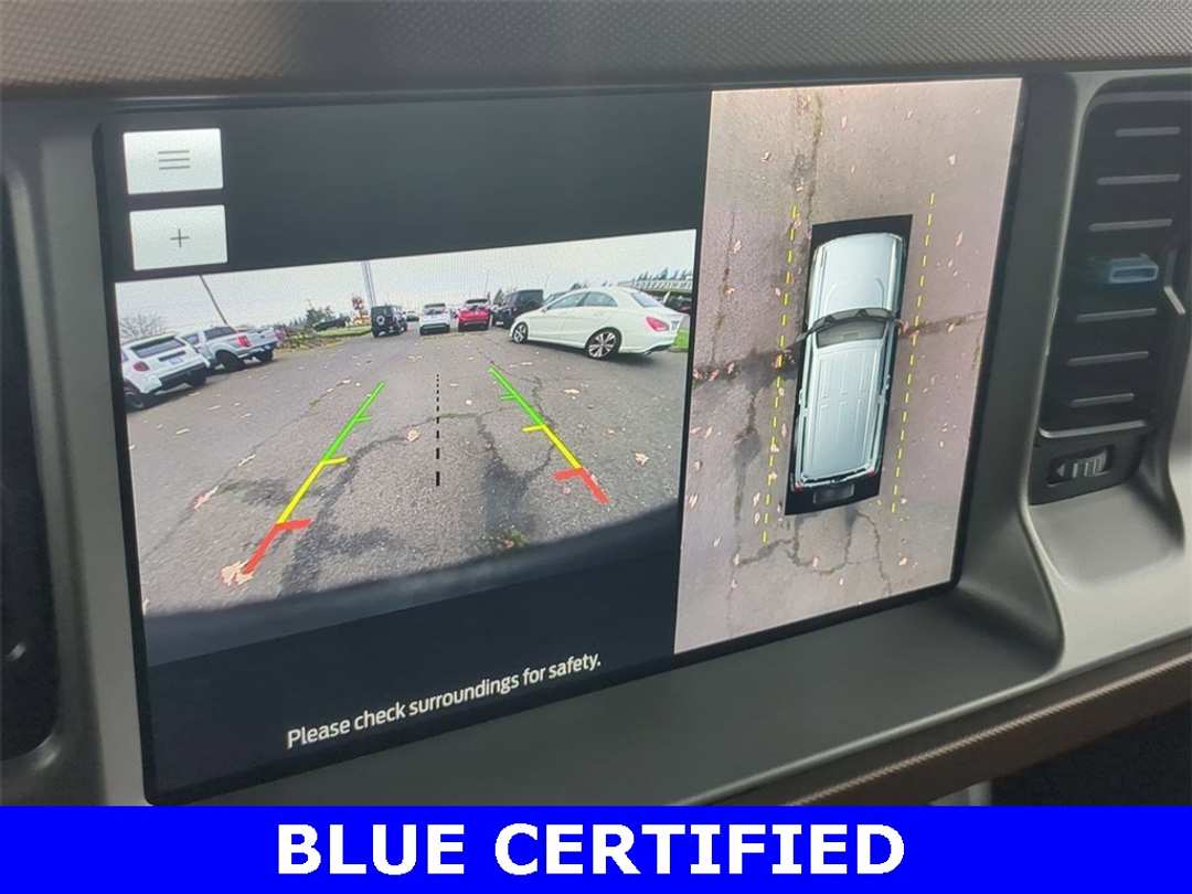 2023 Ford Bronco Outer Banks - Image 19