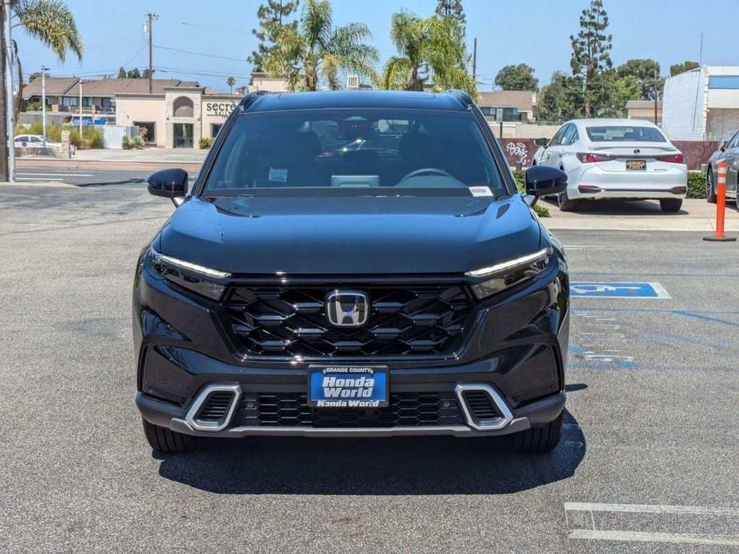 2026 Honda CR-V Sport Touring - Image 3