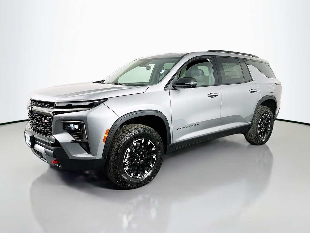 2026 Chevrolet Traverse Z71 - Image 3