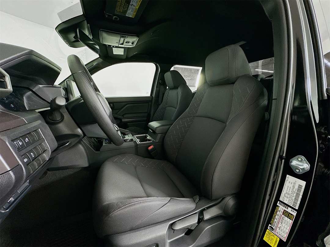2025 Toyota Tacoma SR5 - Image 20