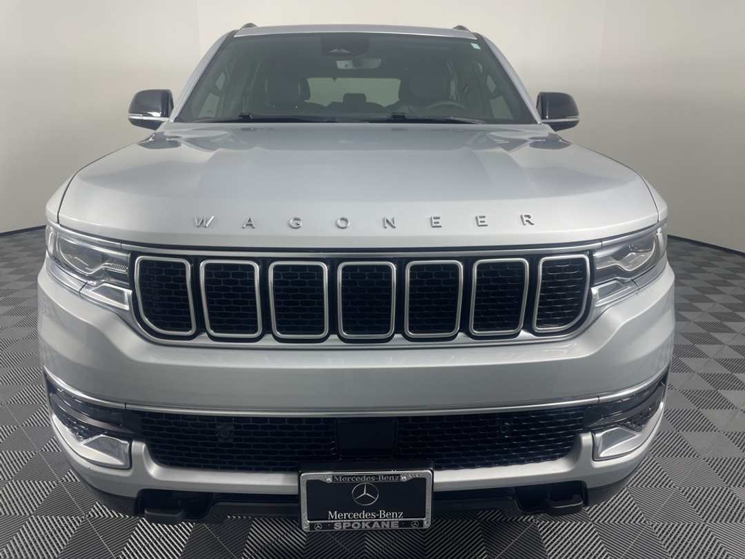 2024 Jeep Wagoneer - Image 4
