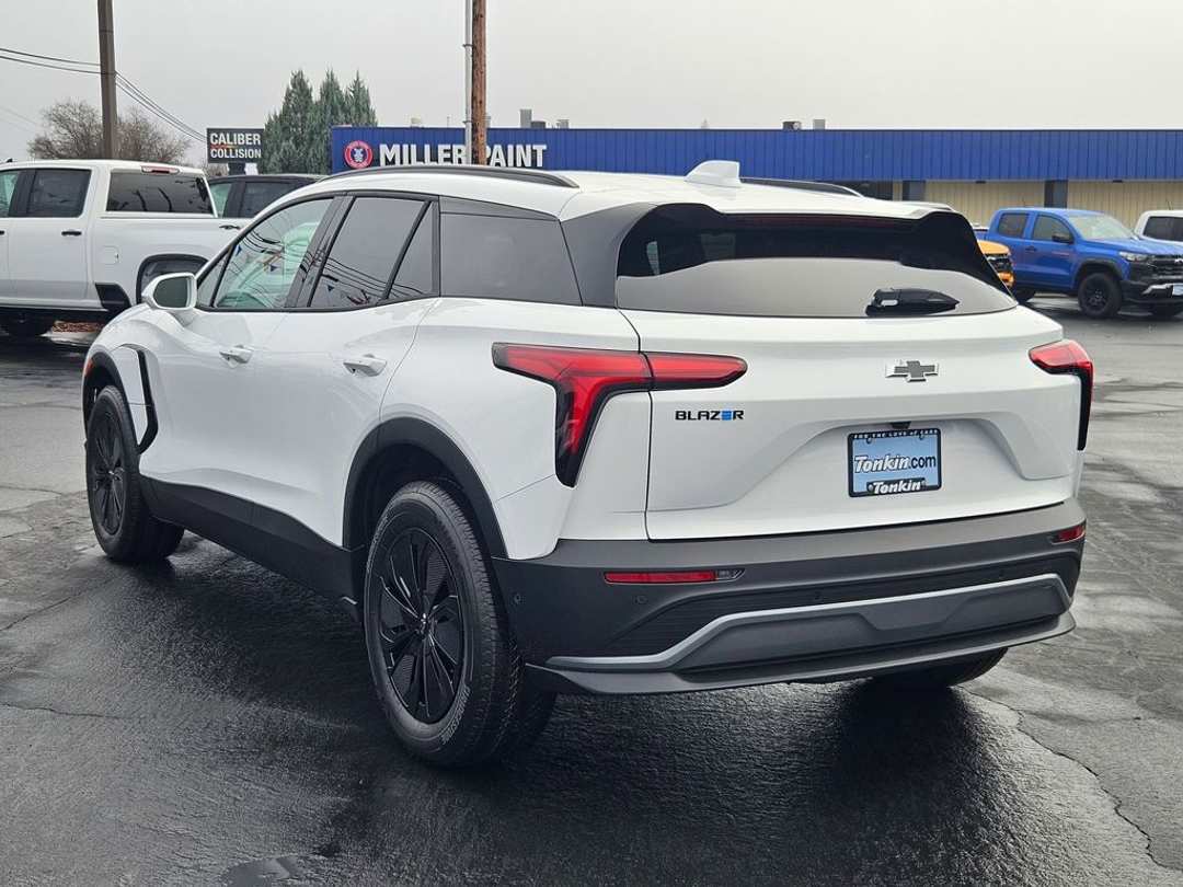 2026 Chevrolet Blazer Ev LT - Image 4