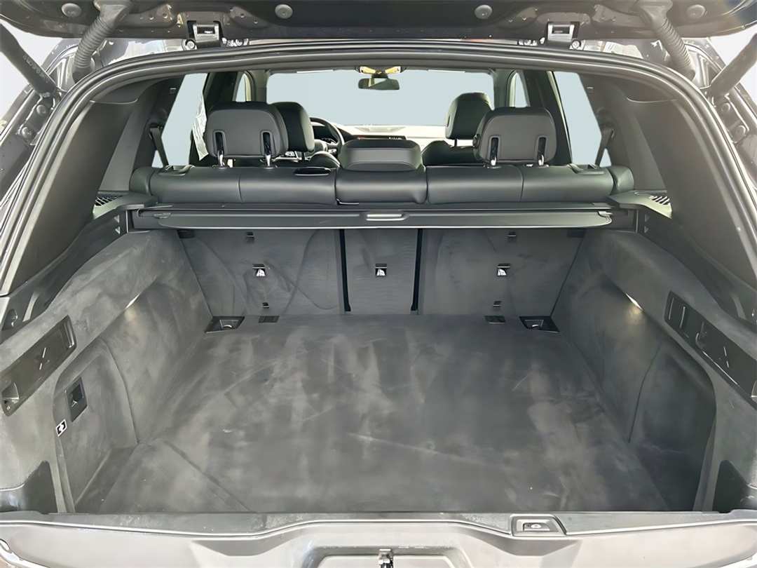 2023 BMW X5 xDrive40i - Image 13