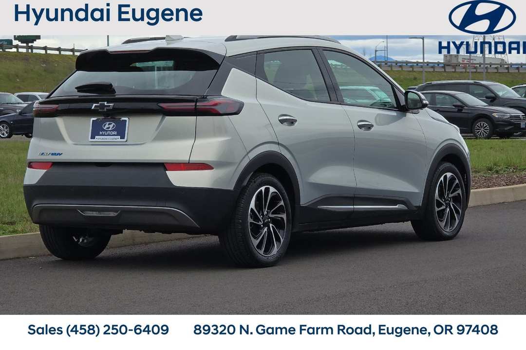 2023 Chevrolet Bolt Euv Premier - Image 3