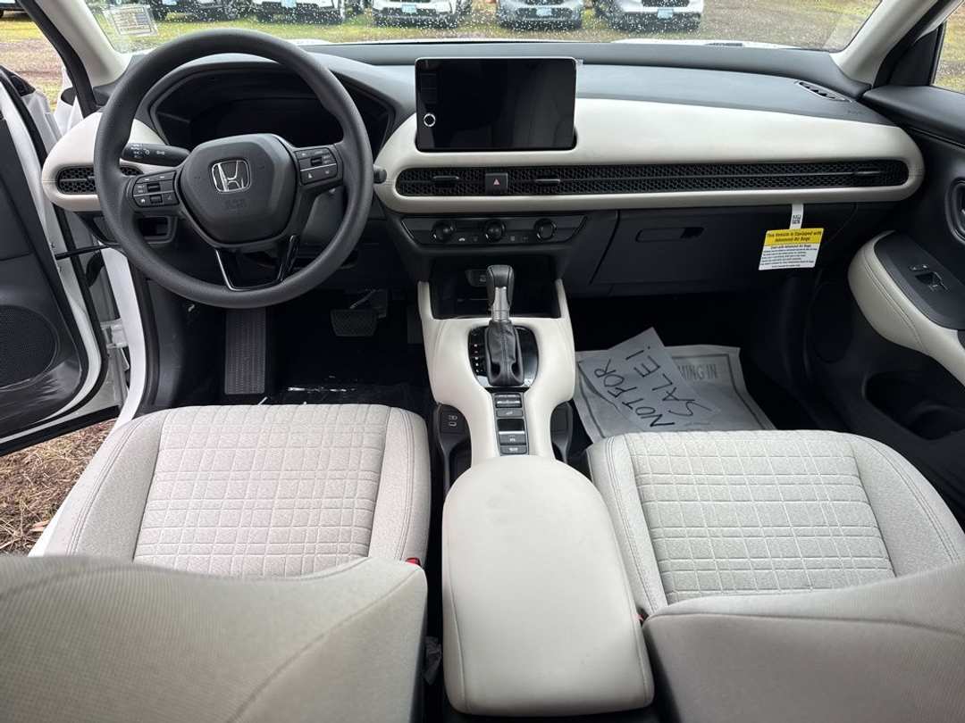 2026 Honda HR-V LX - Image 14