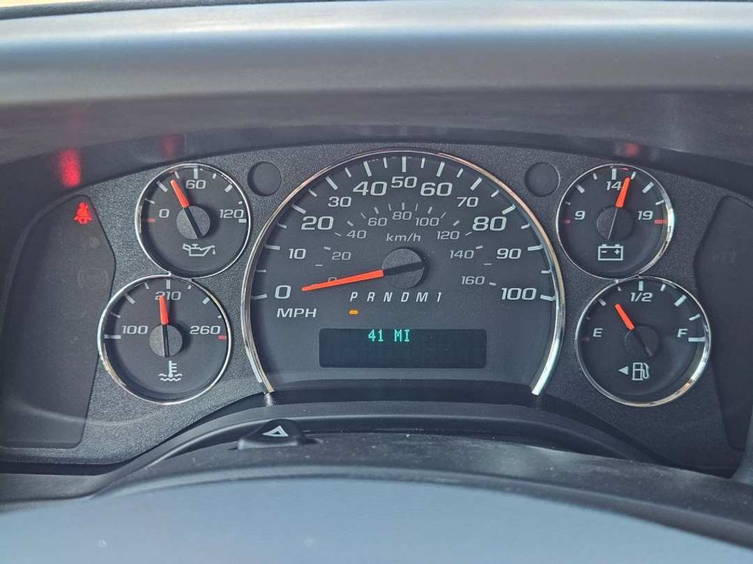 2025 Chevrolet Express 2500 Work - Image 16