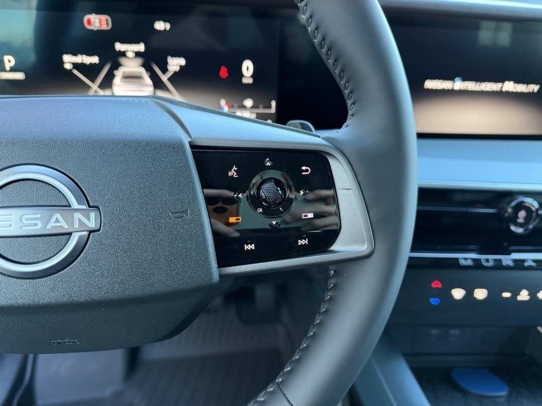 2026 Nissan Murano Platinum - Image 19