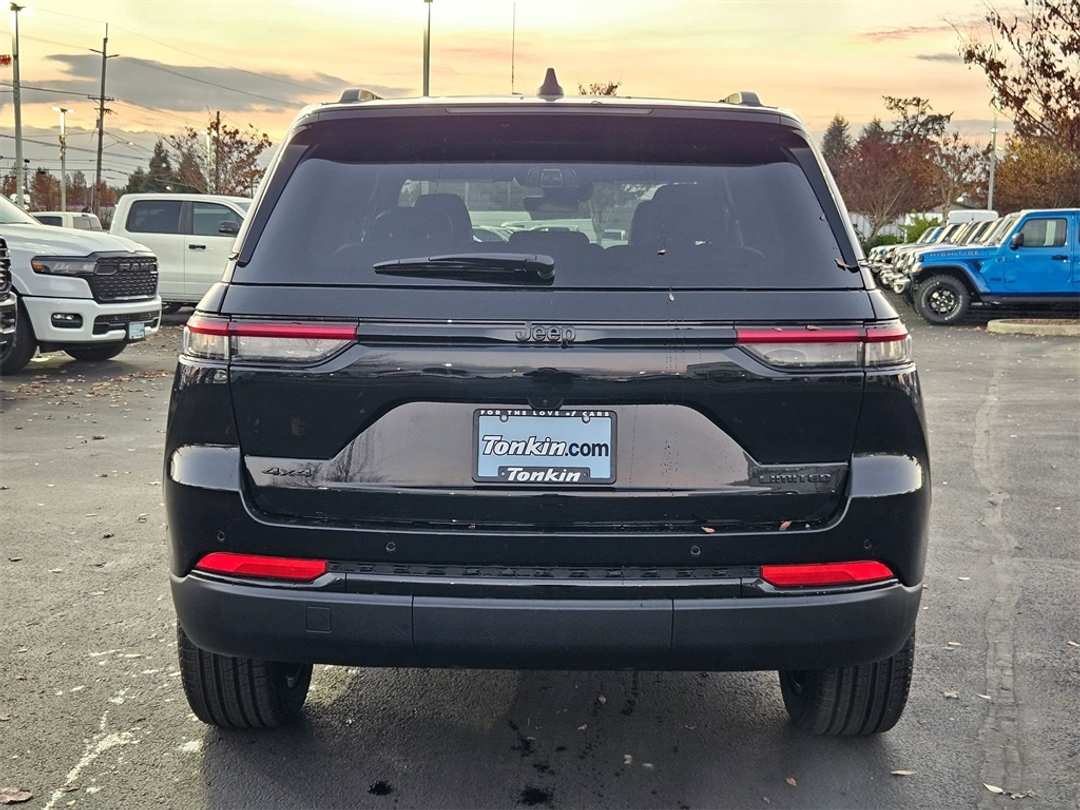 2025 Jeep Grand Cherokee Limited - Image 5