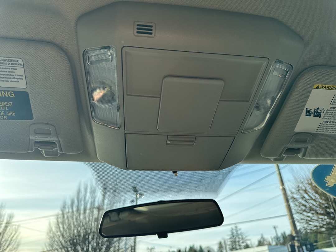 2014 Toyota Tundra SR5 - Image 30