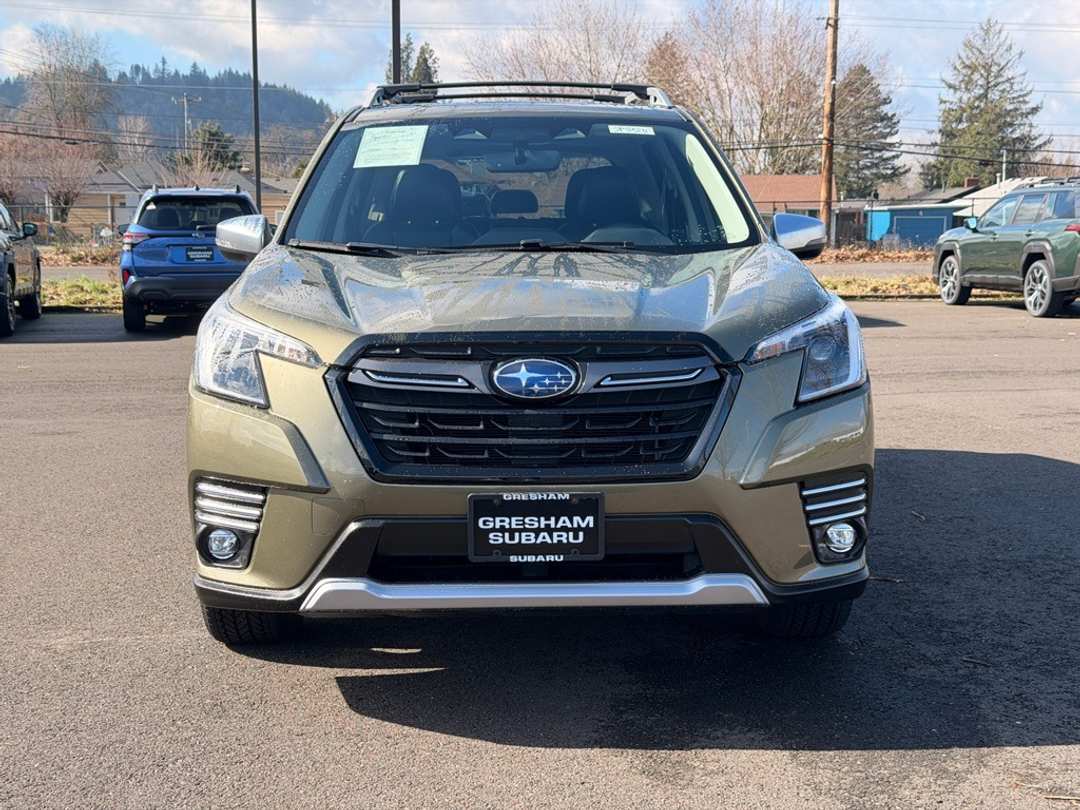 2024 Subaru Forester Touring - Image 3