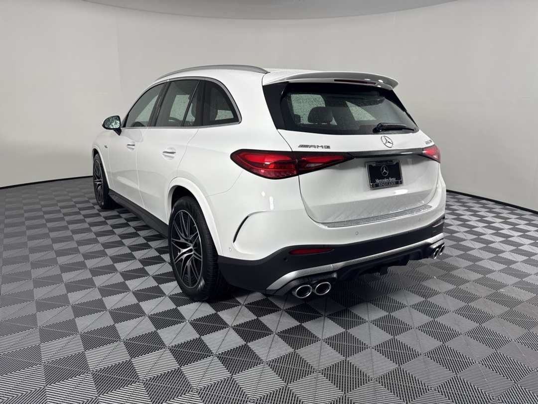 2026 Mercedes-Benz GLC 43 AMG® - Image 3