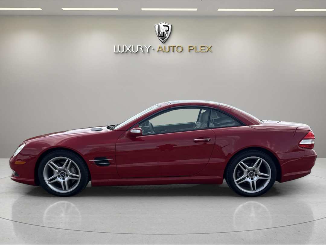 2007 Mercedes-Benz SL-Class SL 550 2D AMG SPORT PKG. ONLY 69,000 MILES SHARP - Image 2
