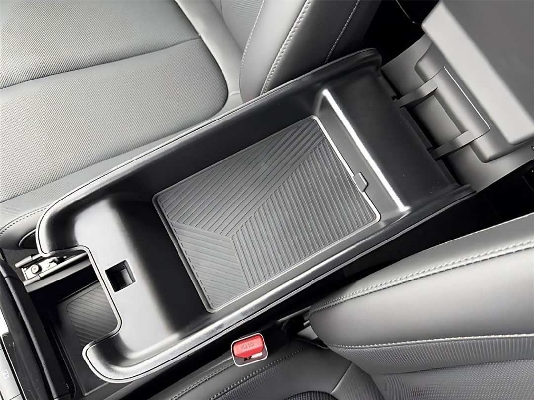 2026 Hyundai Ioniq 5 SEL - Image 26