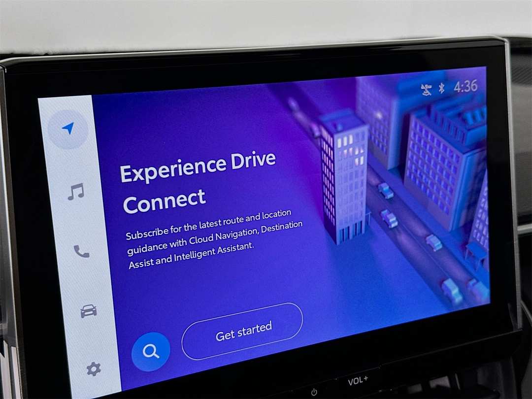 2026 Toyota Corolla Cross XLE - Image 13