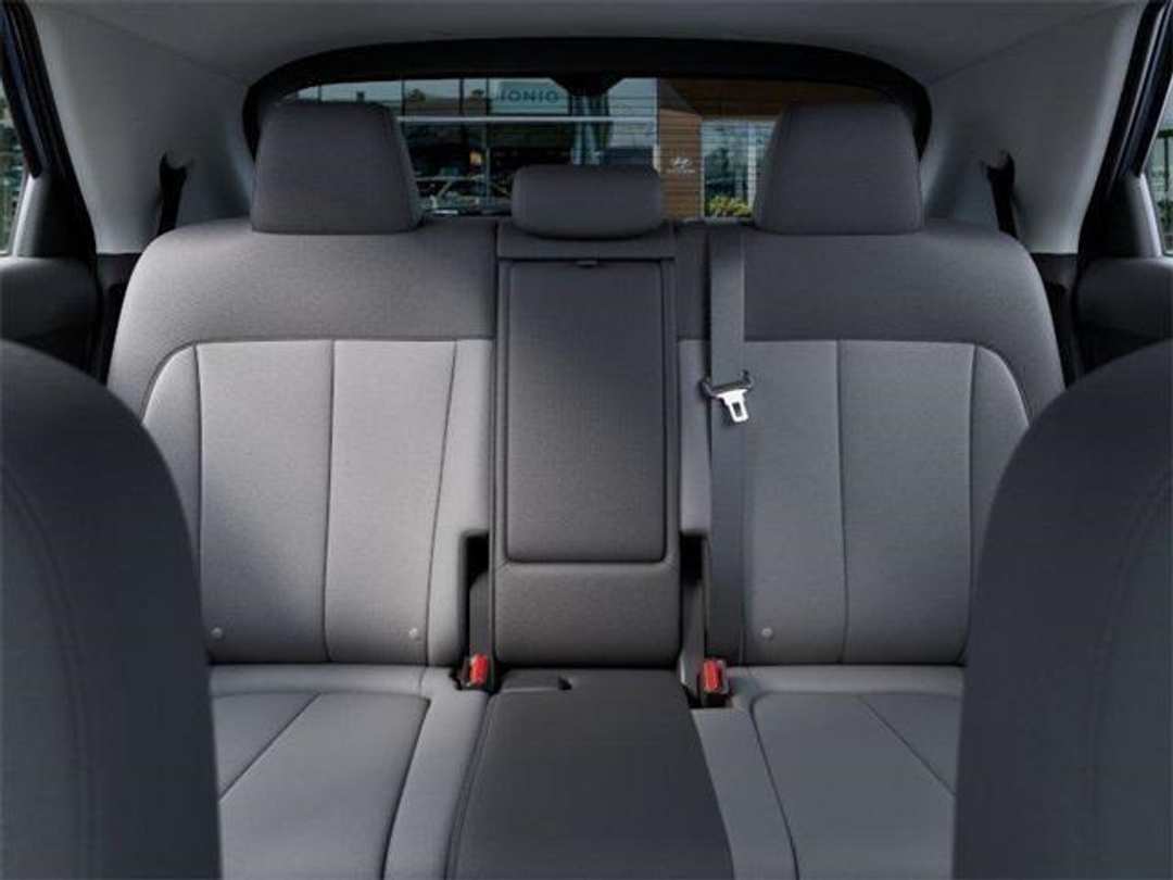 2026 Hyundai Ioniq 5 SE - Image 12
