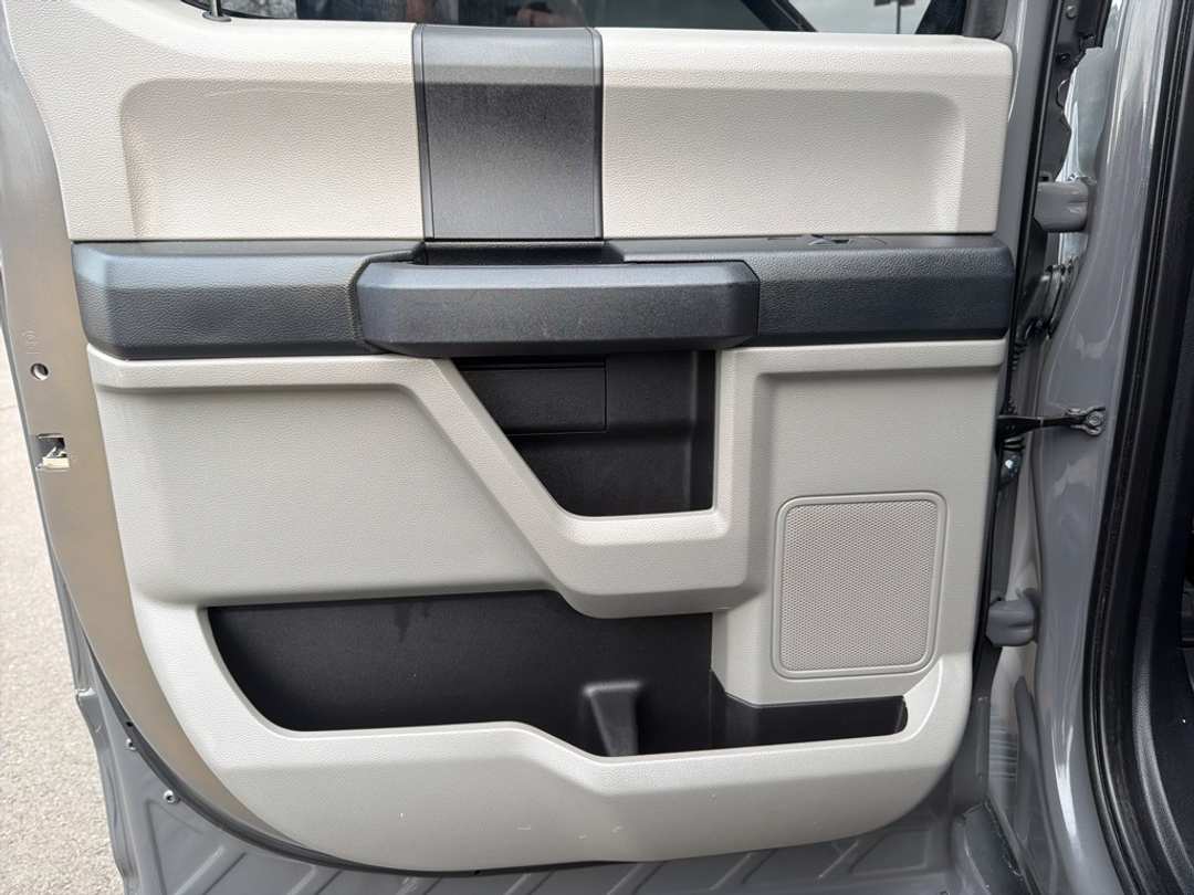 2020 Ford F-150 XL - Image 17