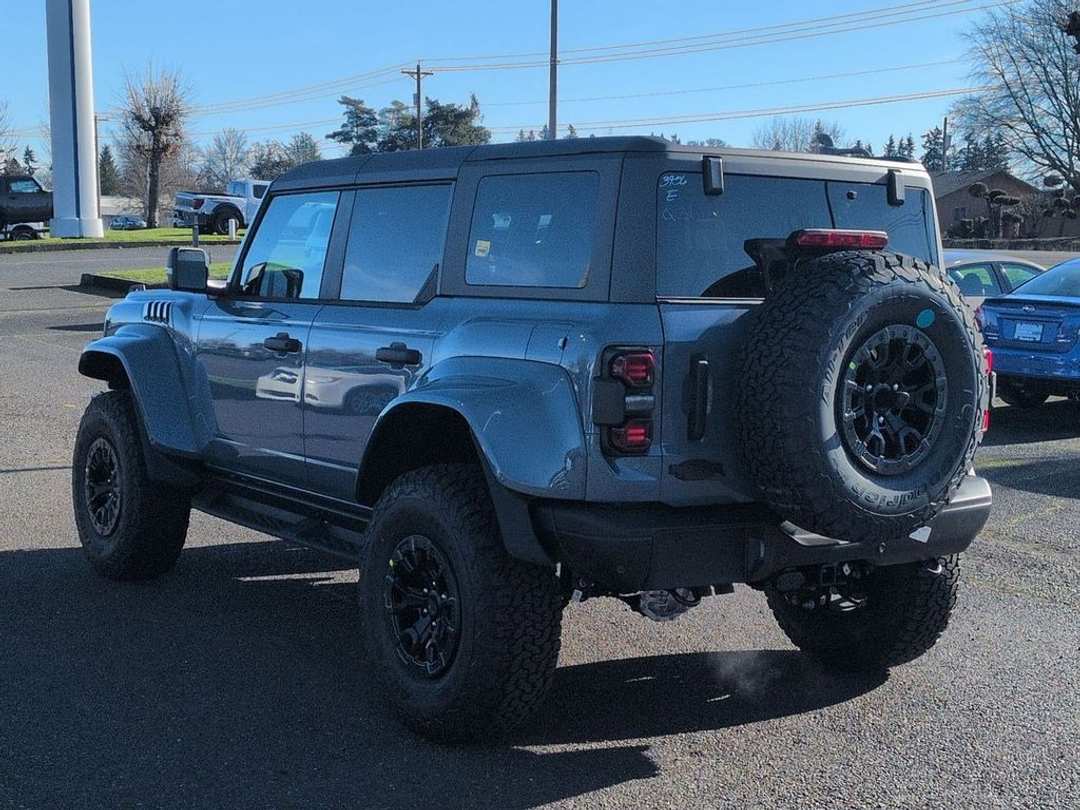 2025 Ford Bronco Raptor - Image 3