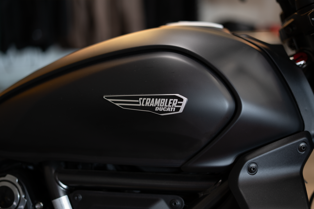 2025 Ducati Scrambler Icon Dark - Image 3