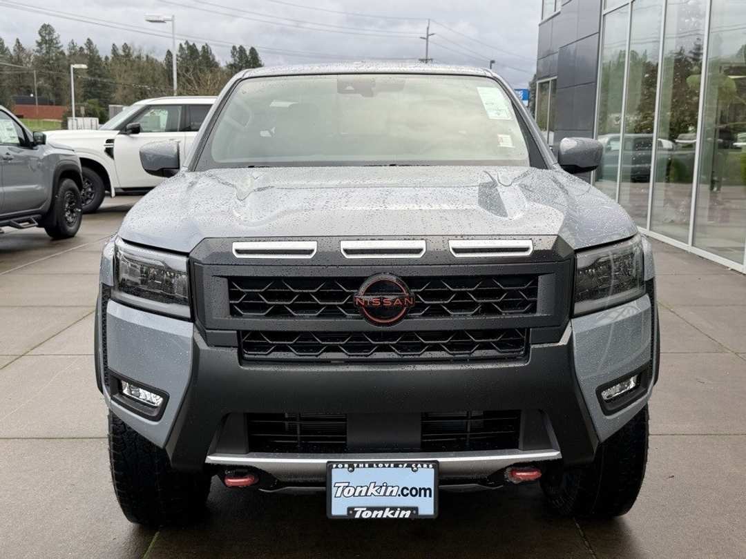 2026 Nissan Frontier PRO4X - Image 3