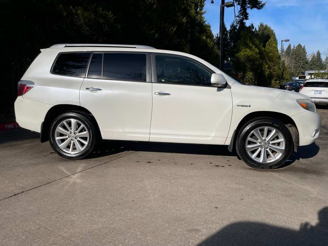 2009 Toyota Highlander Limited - Image 3