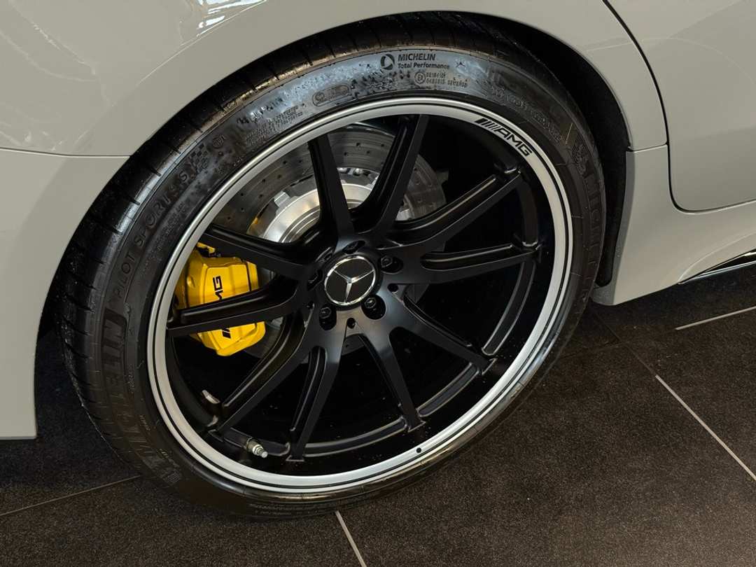 2026 Mercedes-Benz AMG Gt 63 - Image 8