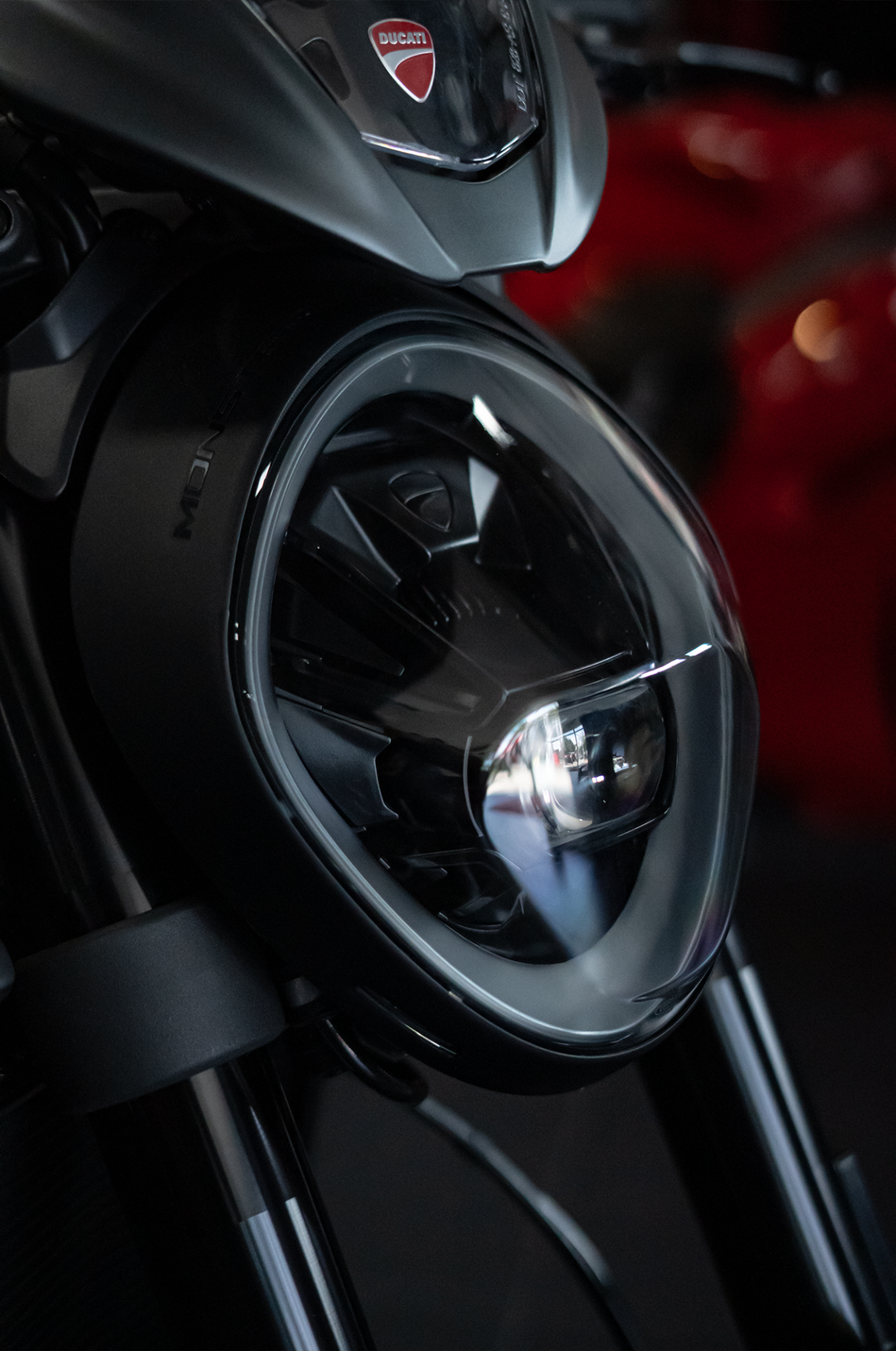 2025 Ducati Monster + - Image 9