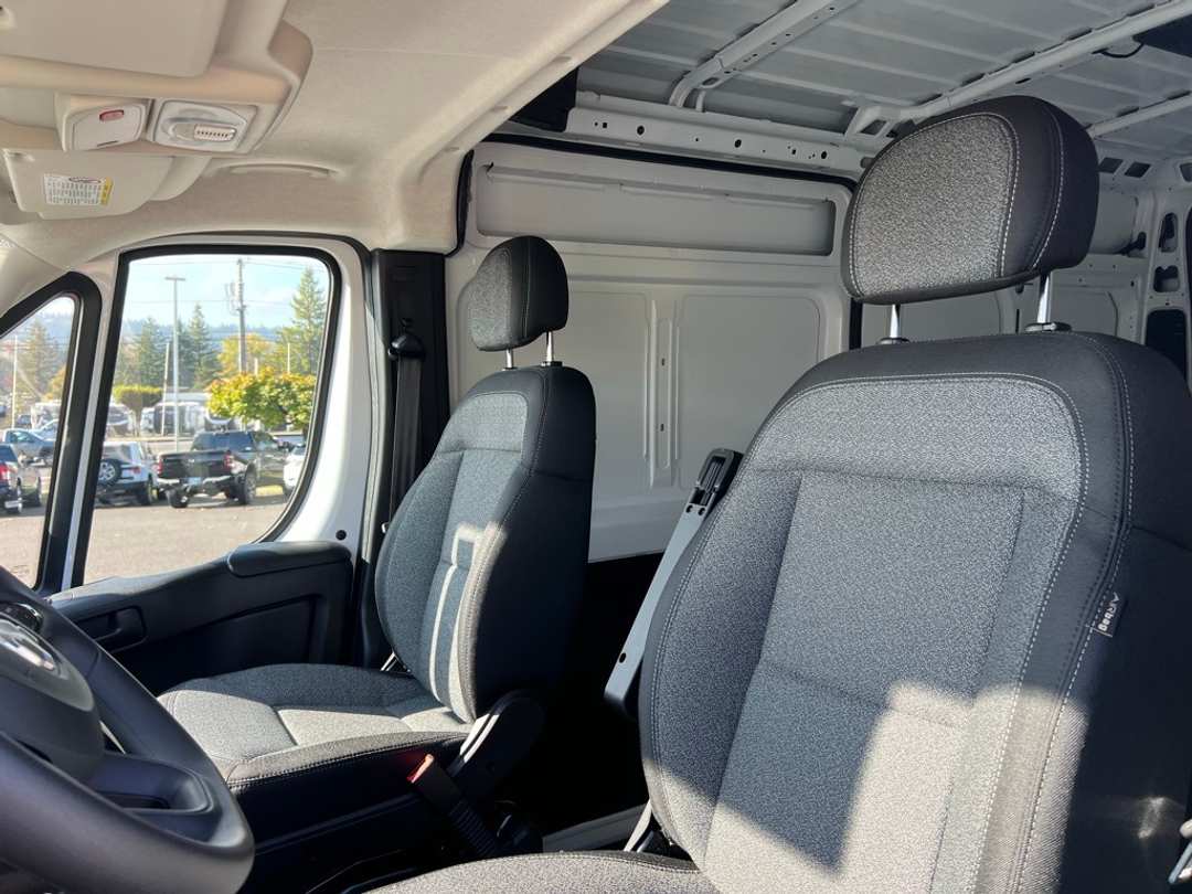 2026 Ram Promaster 2500 High Roof - Image 12