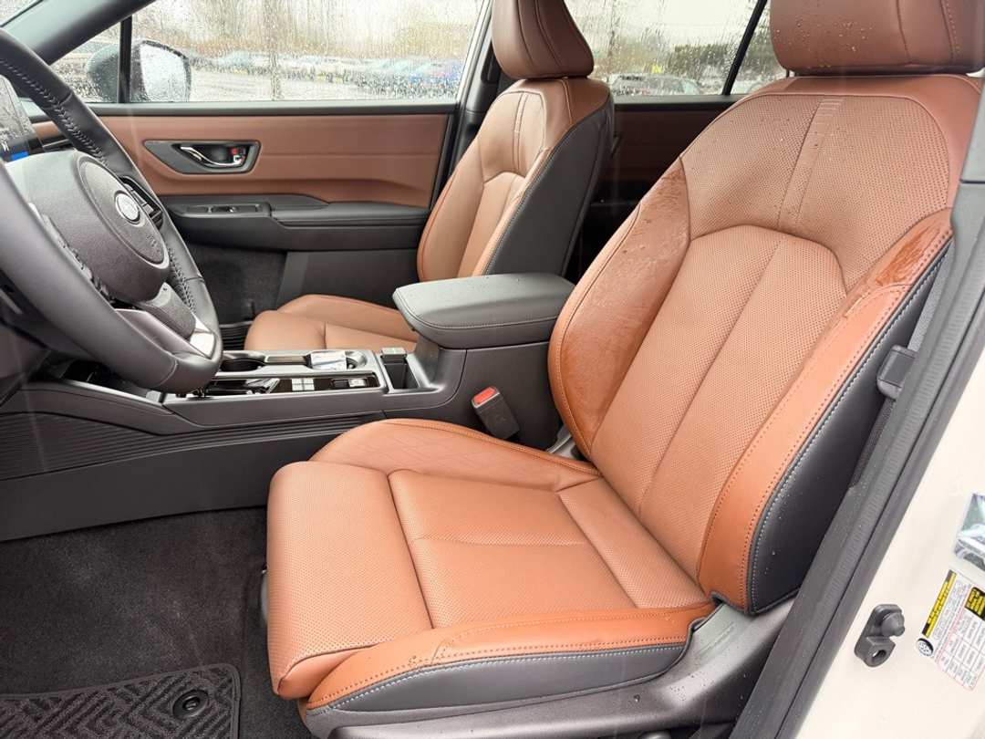 2026 Subaru Outback Touring - Image 14