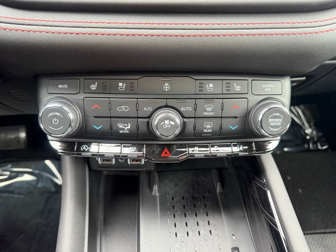 2026 Dodge Durango GT Plus - Image 24