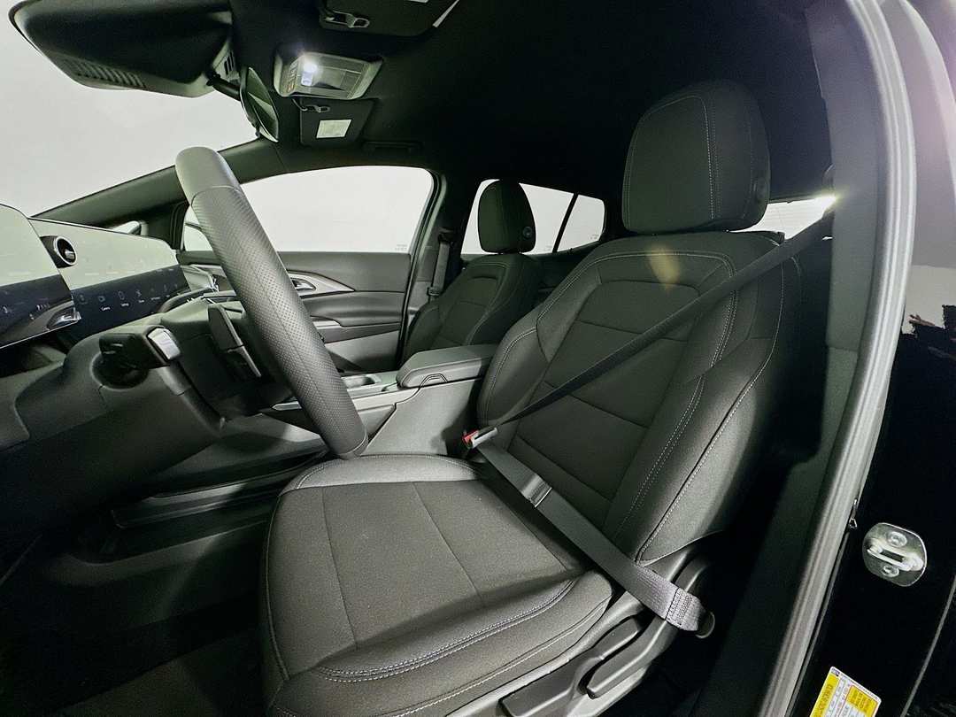 2026 Chevrolet Equinox Ev LT - Image 20