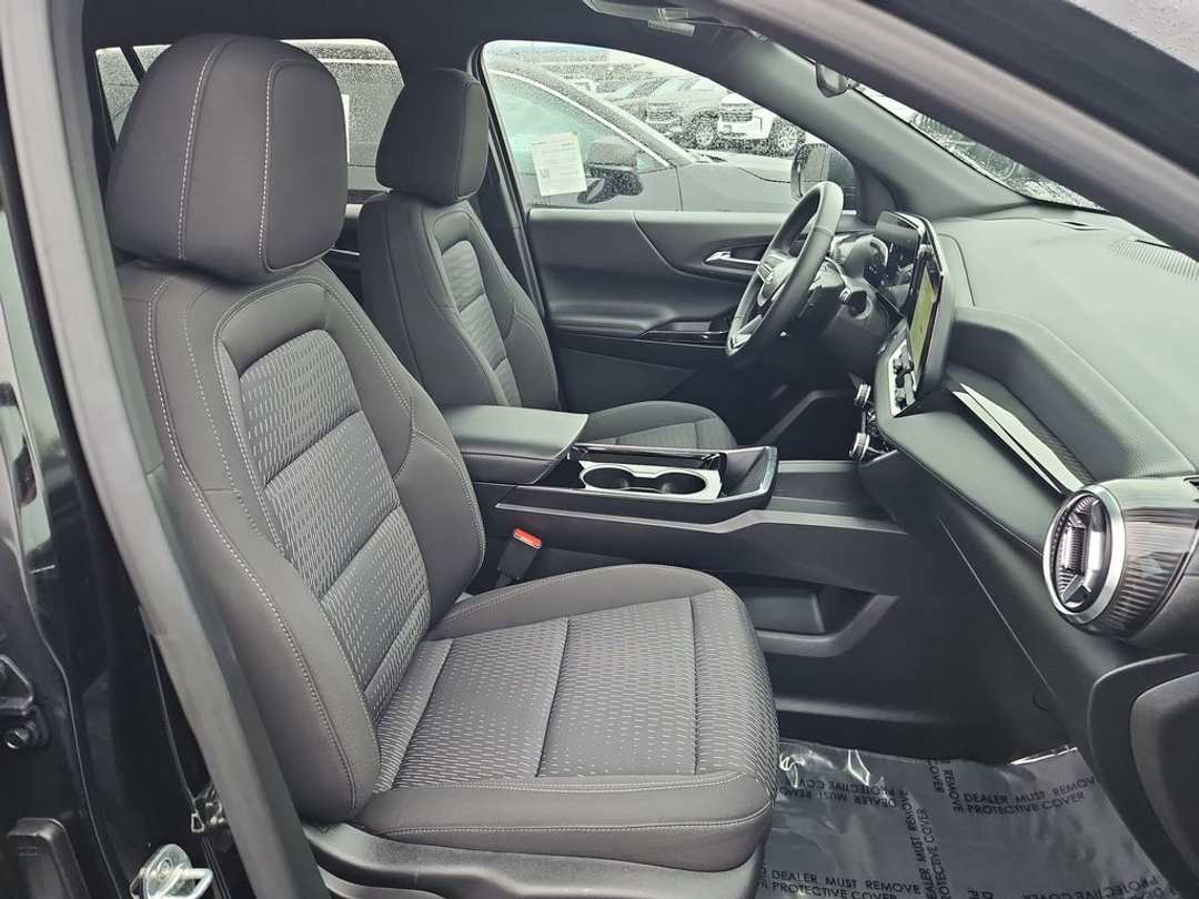 2025 Chevrolet Equinox LT - Image 28