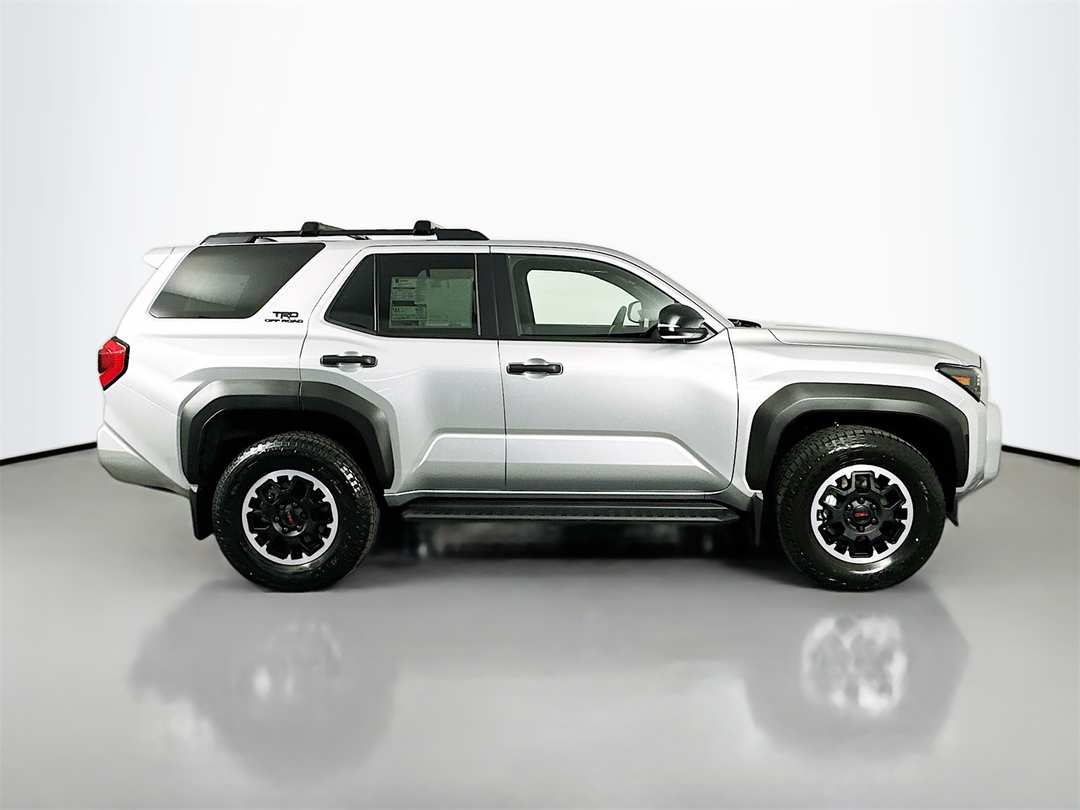 2026 Toyota 4Runner TRD OffRoad - Image 8