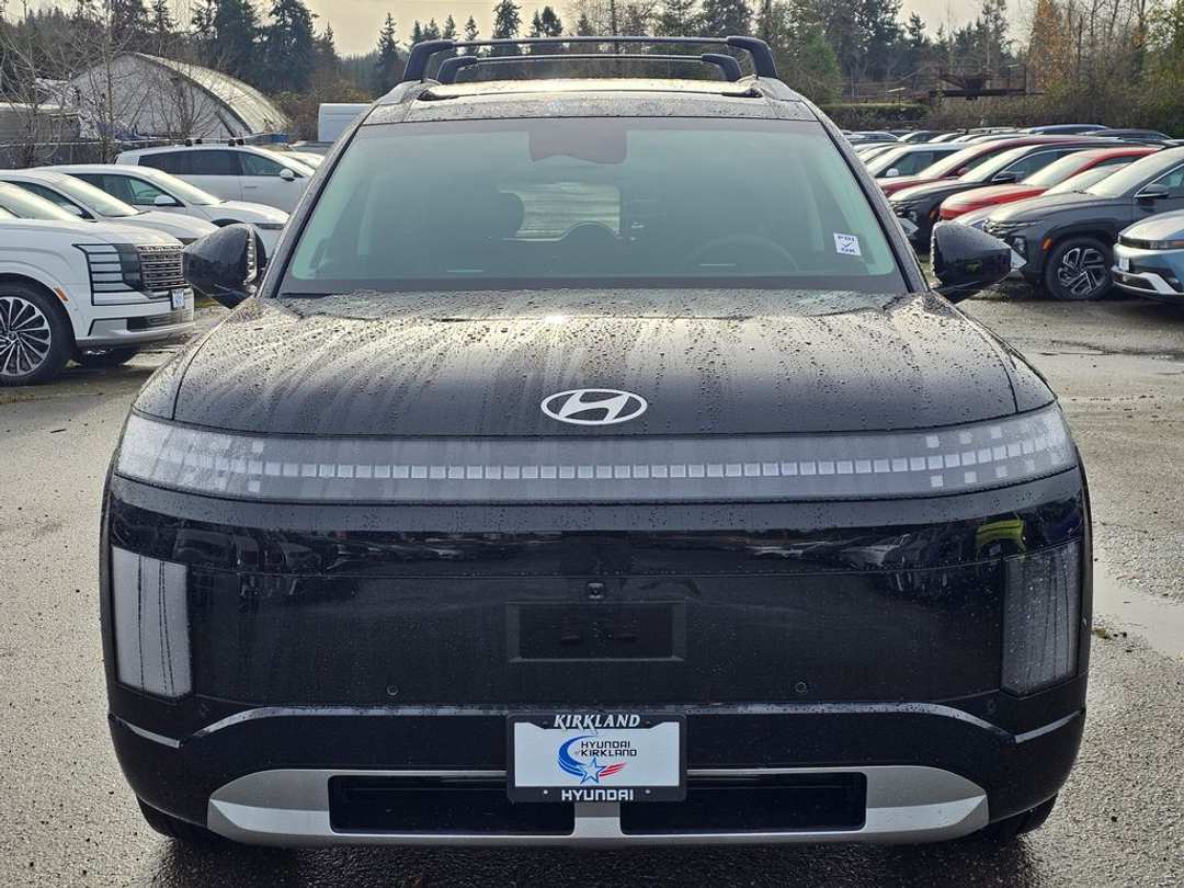 2026 Hyundai Ioniq 9 Performance Limited - Image 2