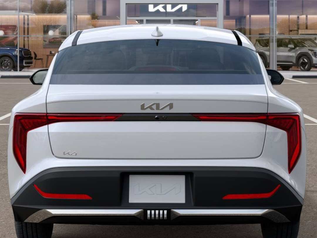 2025 Kia K4 LX - Image 13